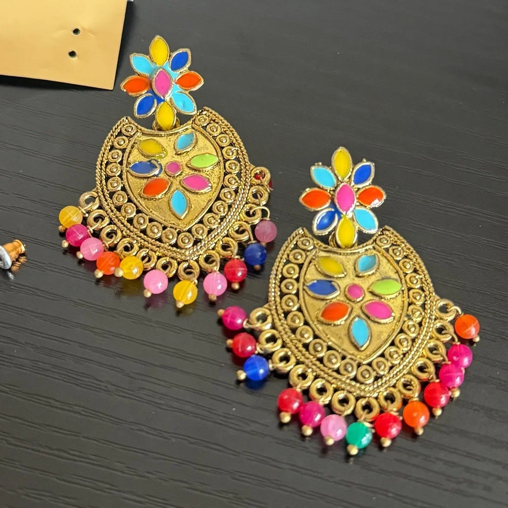 Ethnic Indian Wear Multicolor Gold Earrings - Picture 6 of 8